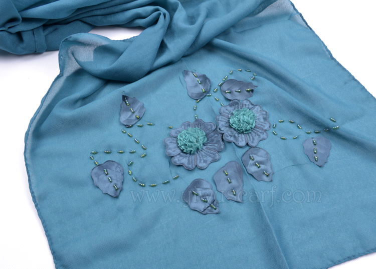Arab embroidered scarf