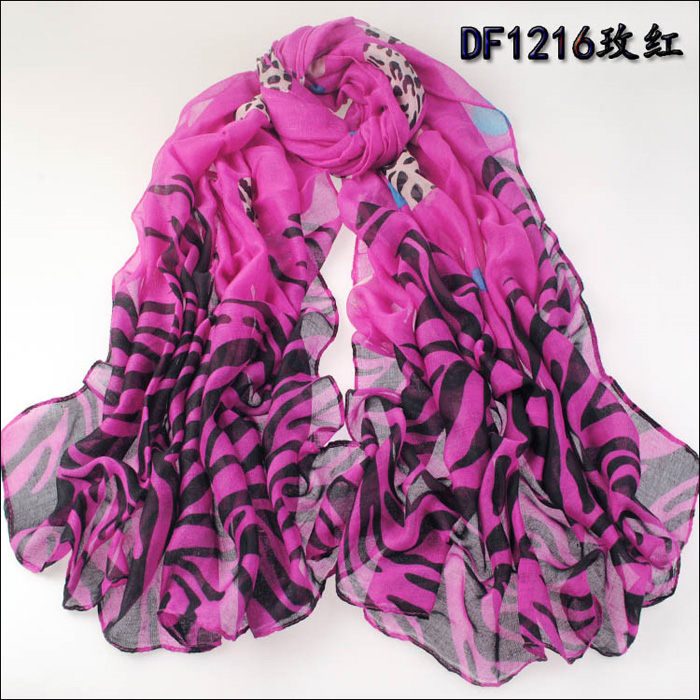 hot selling ladies paris yarn scarf