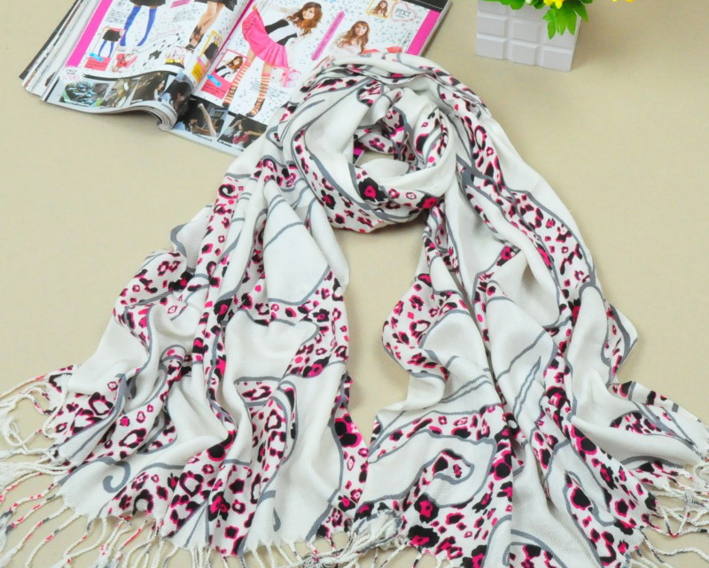 100% cotton scarf leopard print scarf