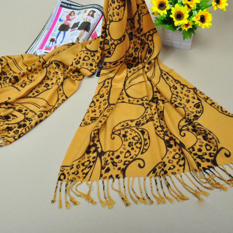 100% cotton scarf leopard print scarf