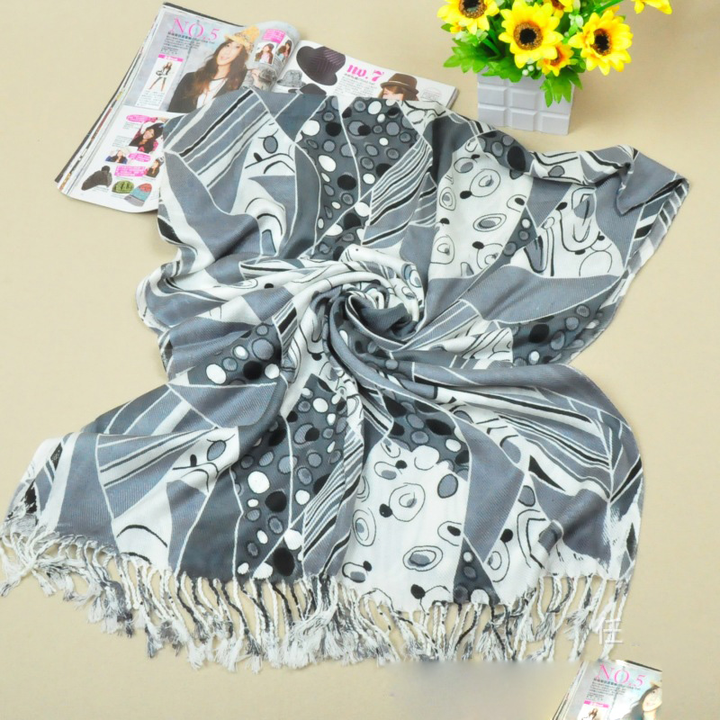 more colors women cotton scarf for autumn