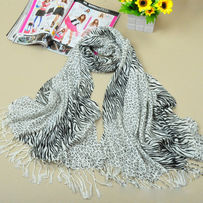 fashion shinny cotton scarf for 2013
