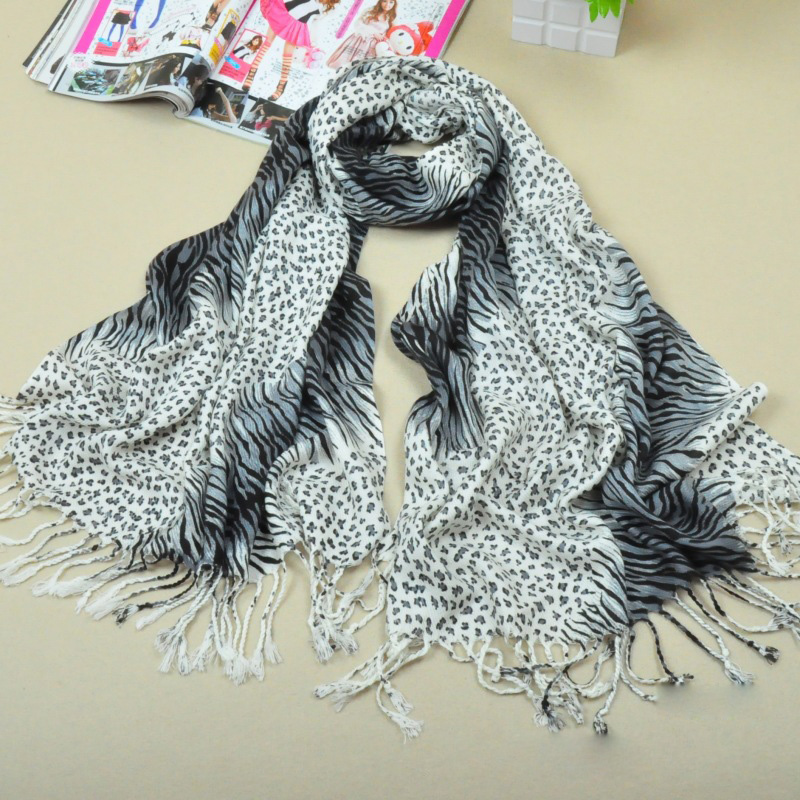 fashion shinny cotton scarf for 2013