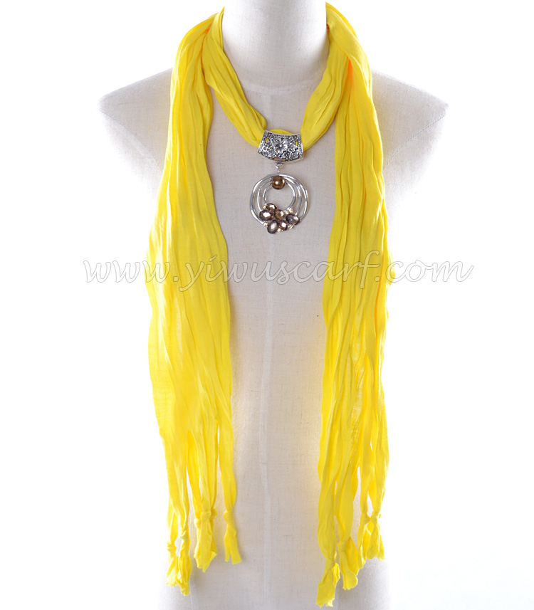 Wholesale Alloy Pendant Scarf