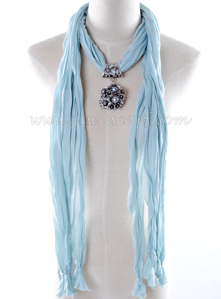 2013 Spring High Quality Pendant Scarf