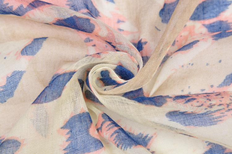 hot selling lady paris yarn scarf