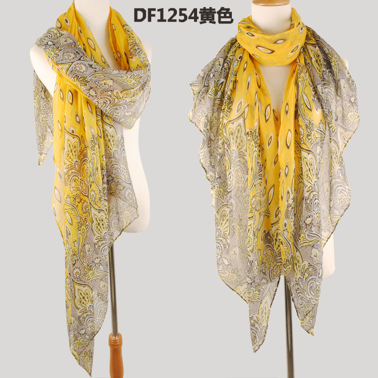 Latest Lady Fashion Scarf