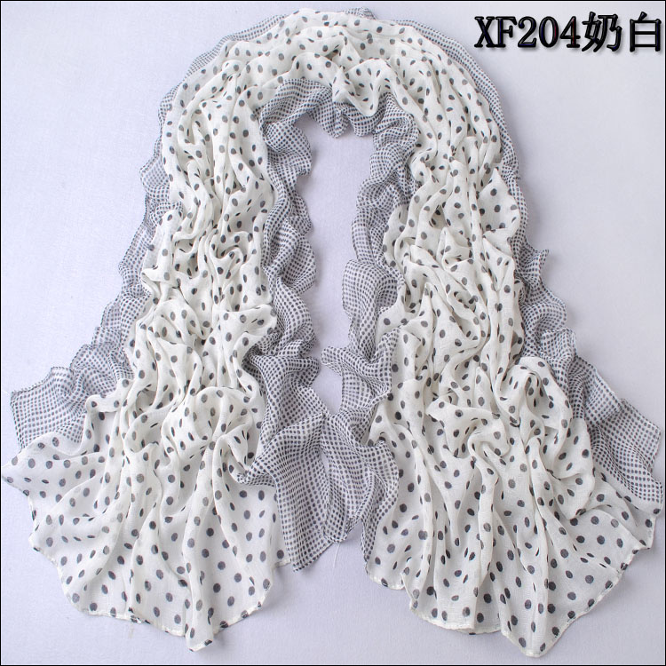lady winter dot print scarf