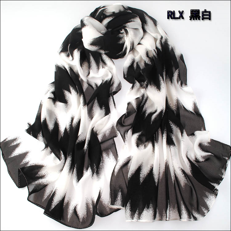 Christmas selling scarves