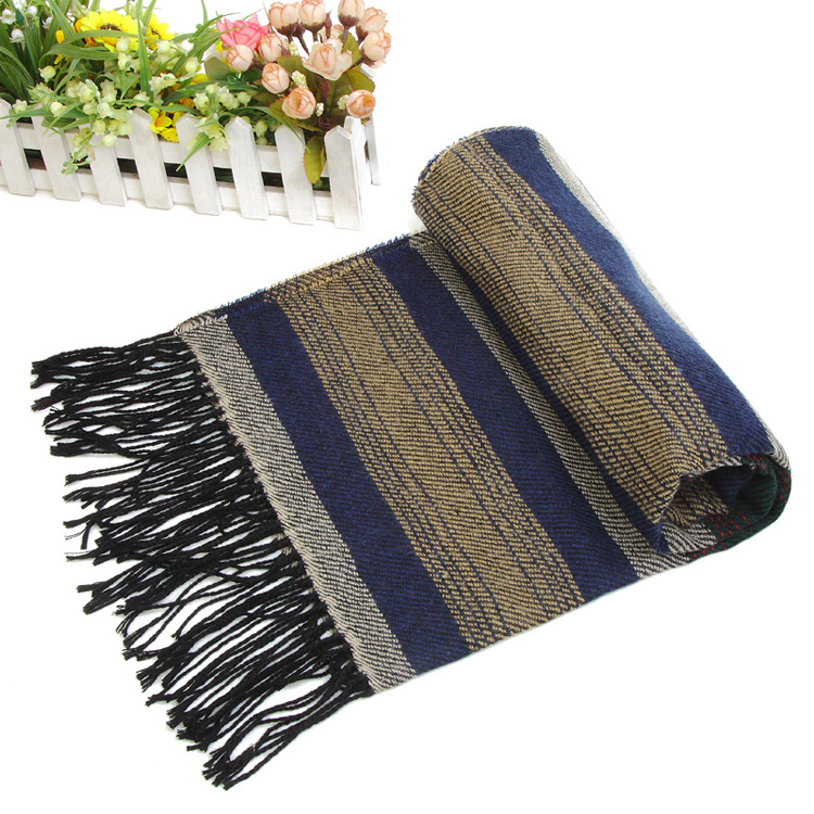 Stripe pattern winter warm wool scarf