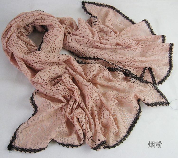 Hemming hollow plain scarves