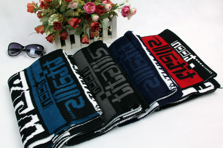 Fashion pattern scarf