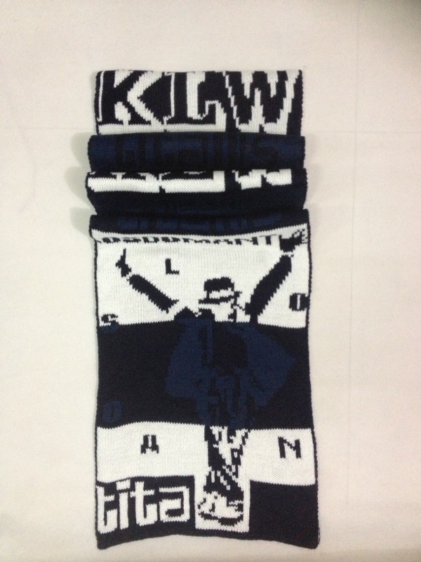 Fashion pattern scarf