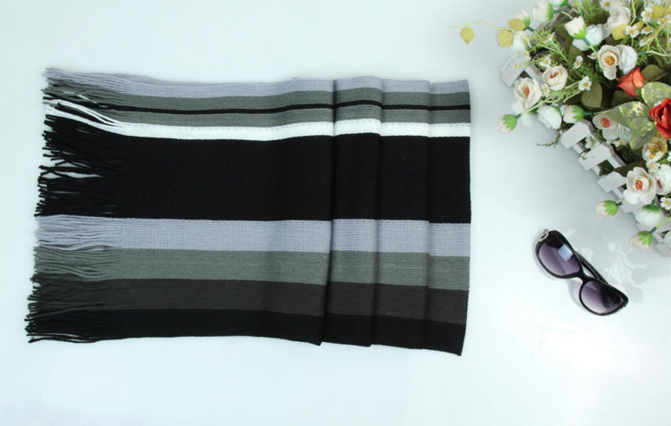 Wool scarves for men