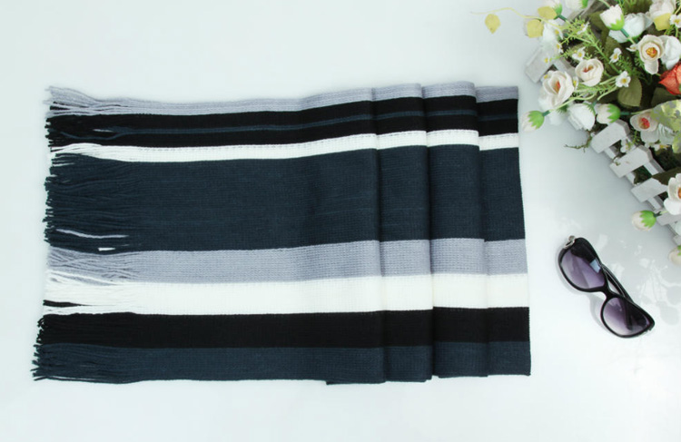 Wool scarves for men