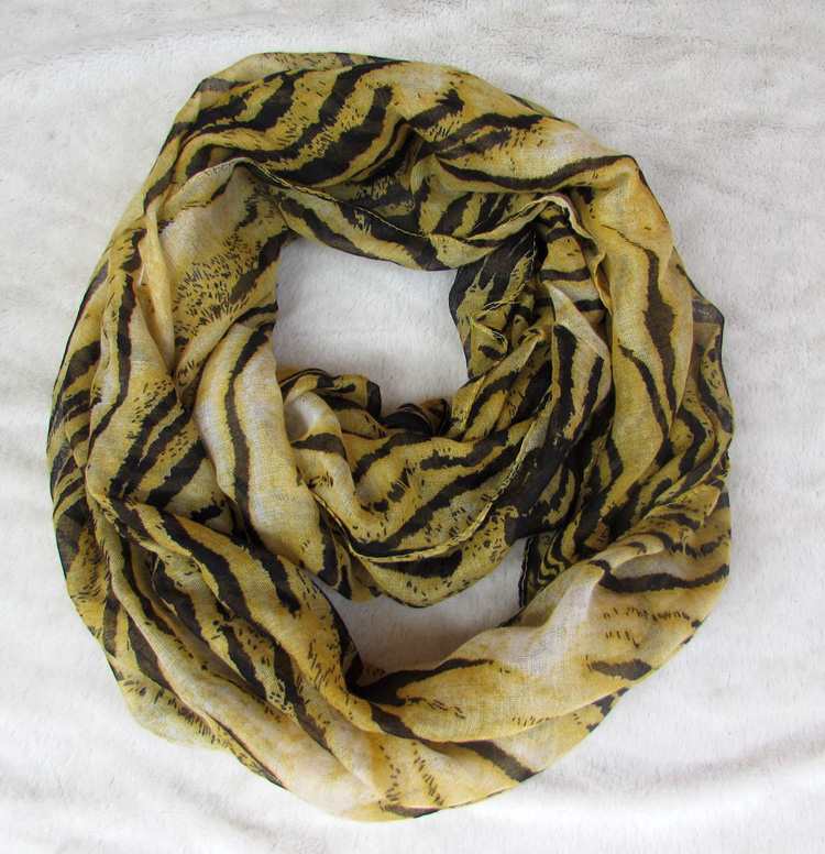 Snood scarf for women