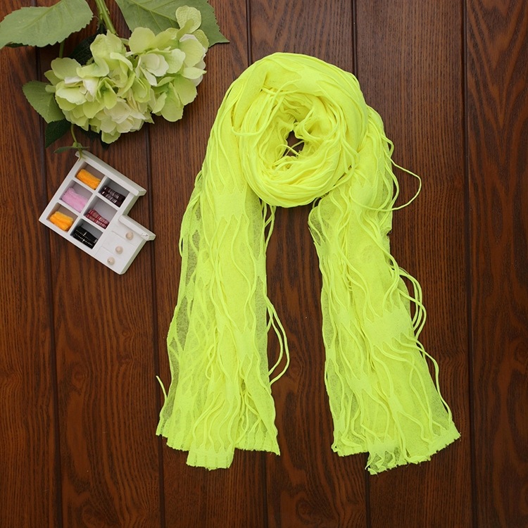Fashionable scarves for women
