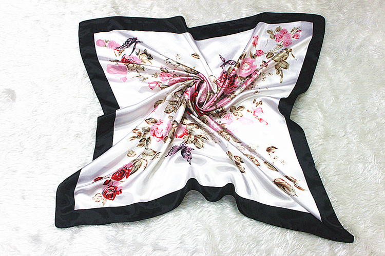 Women silk scarf tying china scarf
