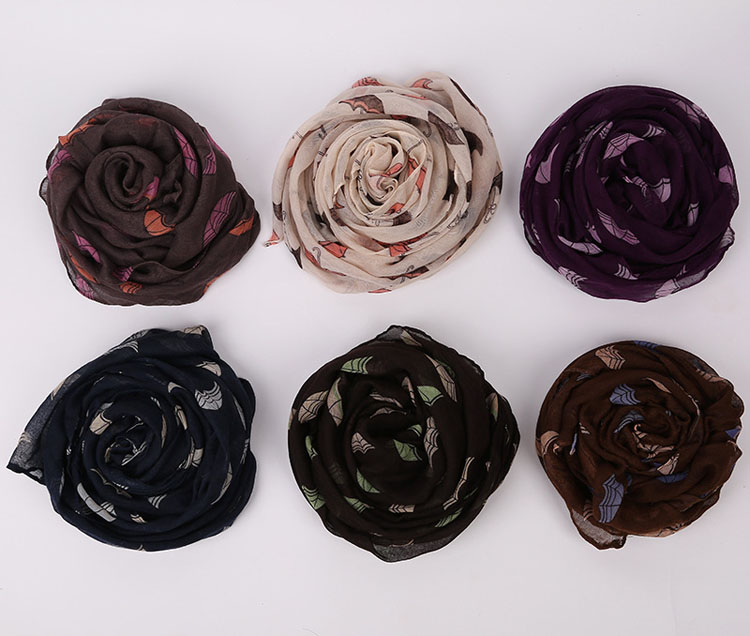 Pretty scarves for women