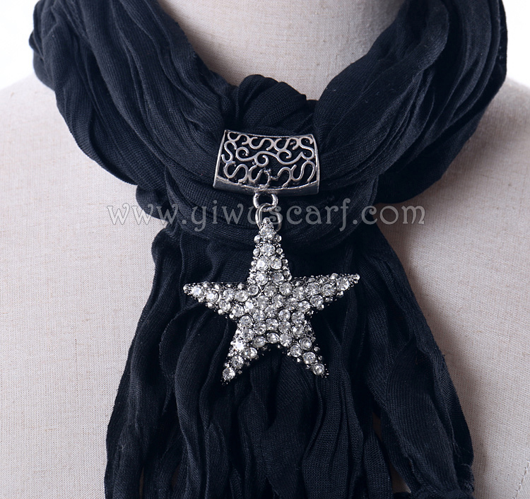 Wholesale women pendant scarf