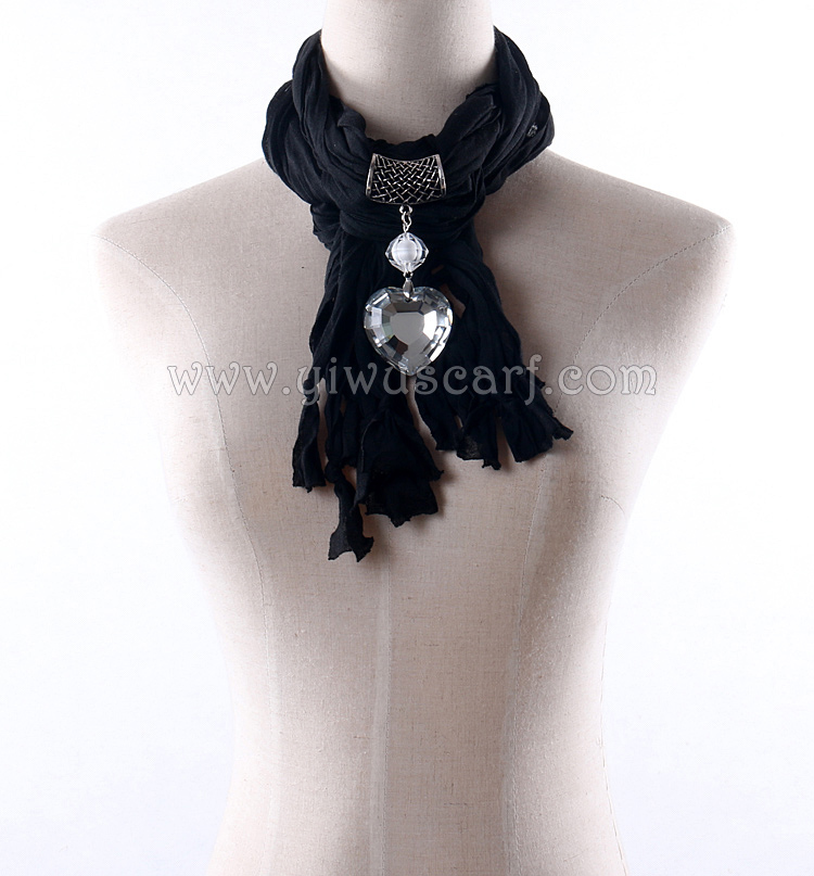 Wholesale women pendant scarf