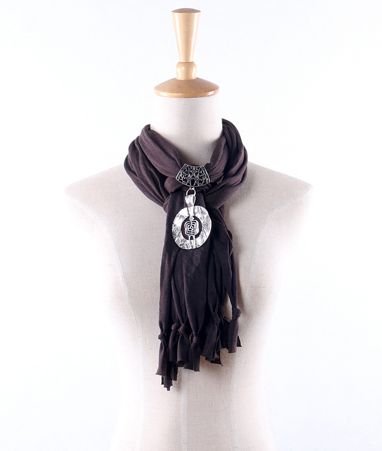 Wholesale women pendant scarf