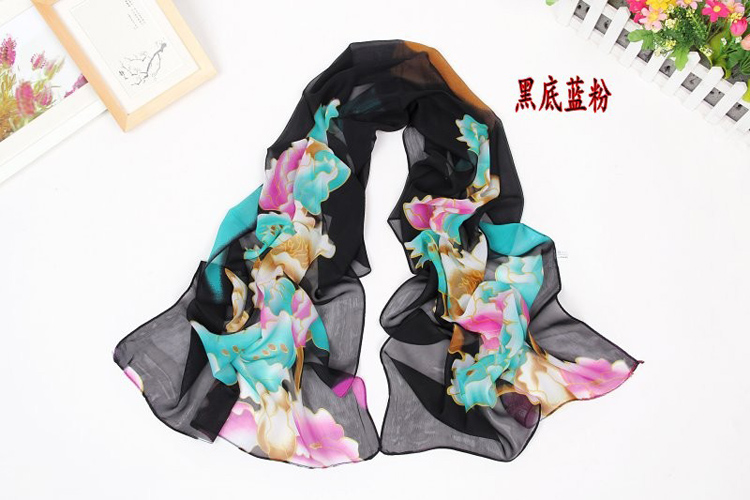 Fashion exotic flower print scarf