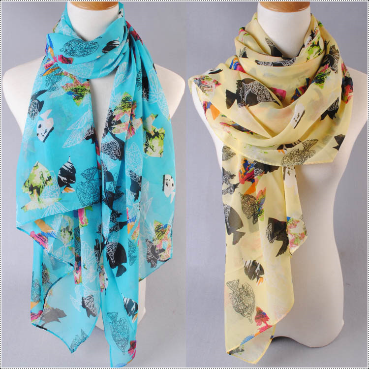 Colorful fish print scarves wholesale female models