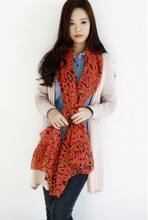Graffiti pattern printed scarves wholesale women