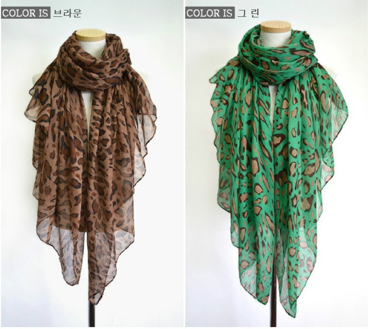 Graffiti pattern printed scarves wholesale women
