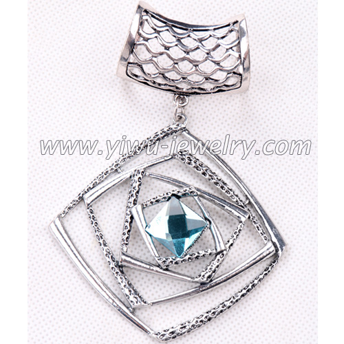 Scarf accessories sapphire pendant 