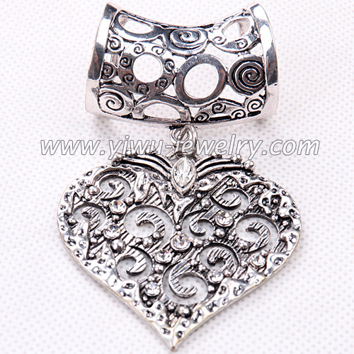 Heart shaped pattern fashion scarf buckle 