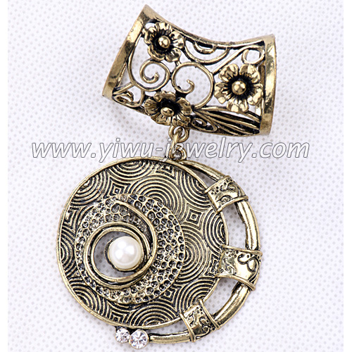 Fashion gold necklaces scarves accessories 