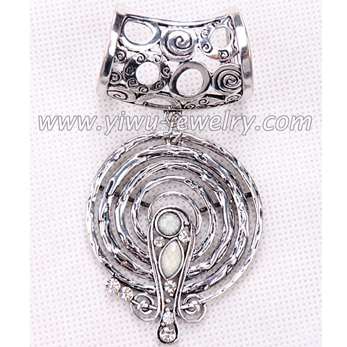 Alloy decorated scarf necklace with jewelry pendant