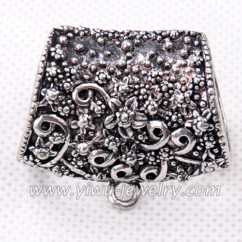 Pattern pendant scarves accessories slider