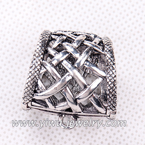 Pendant patterns model Slider accessories