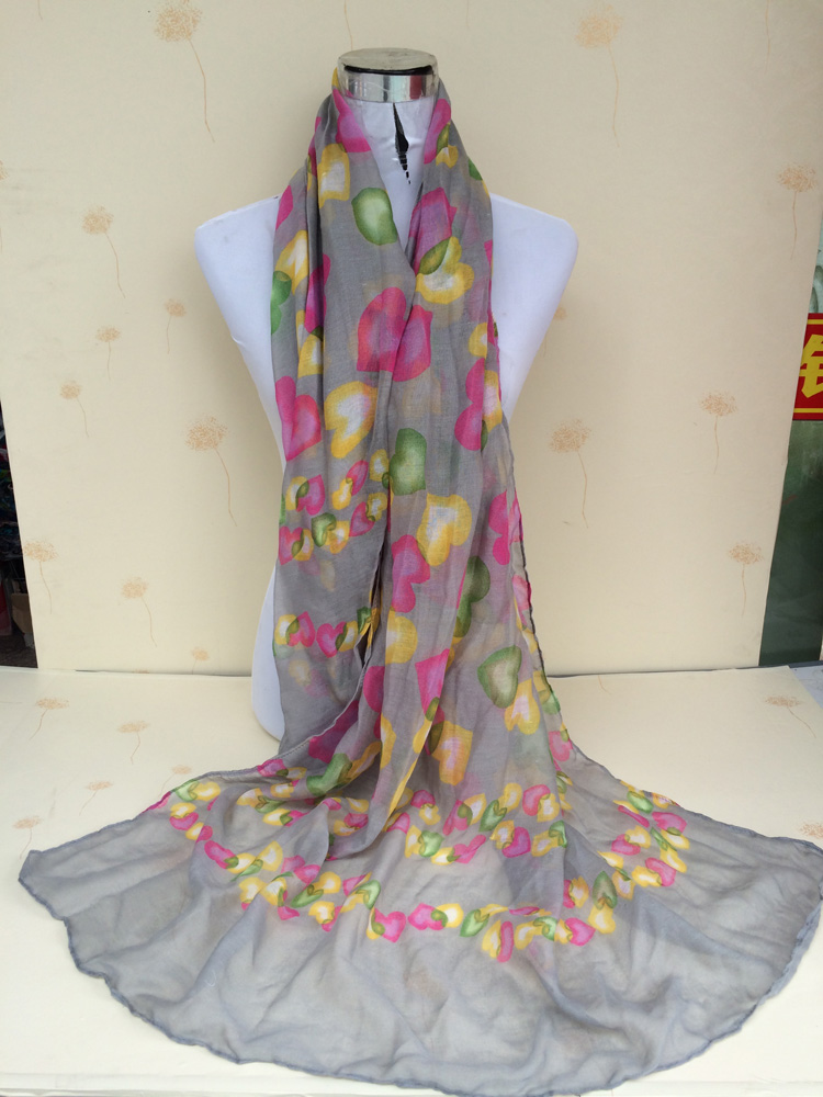 Women fashion heart patterned scarves wholesale 