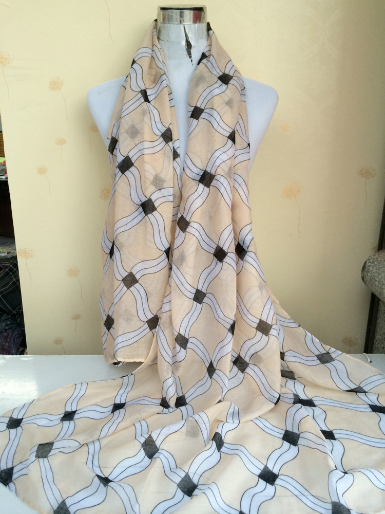 Woman scarf plaid scarf wholesale 