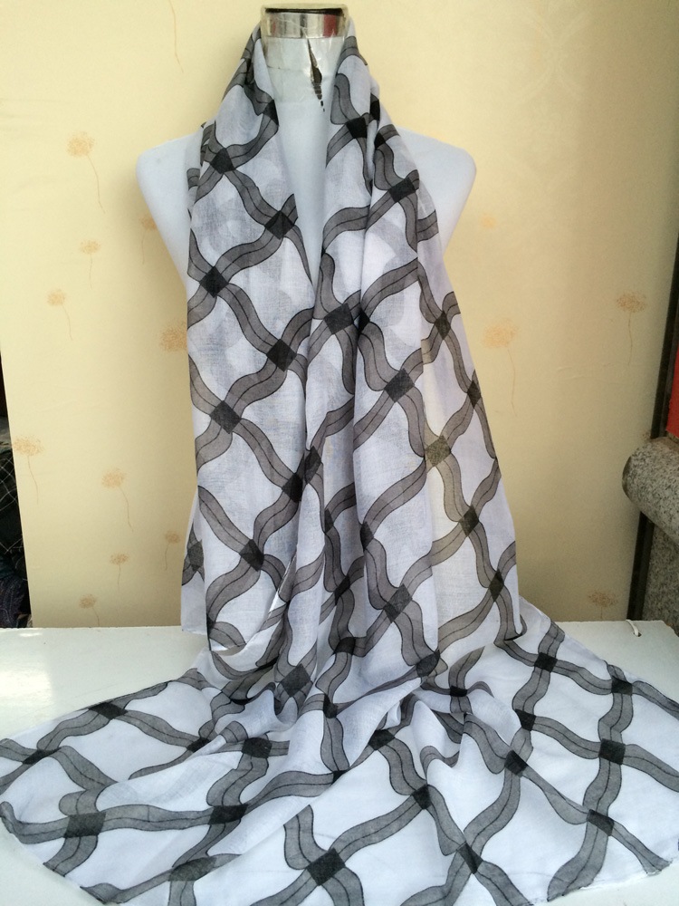 Woman scarf plaid scarf wholesale 