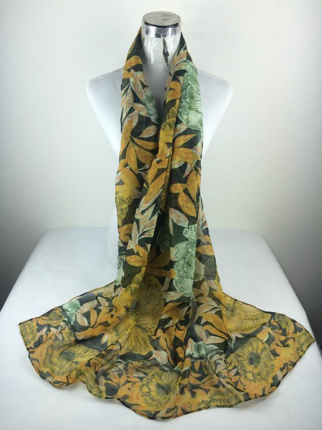 Floral pattern palestinian scarf 