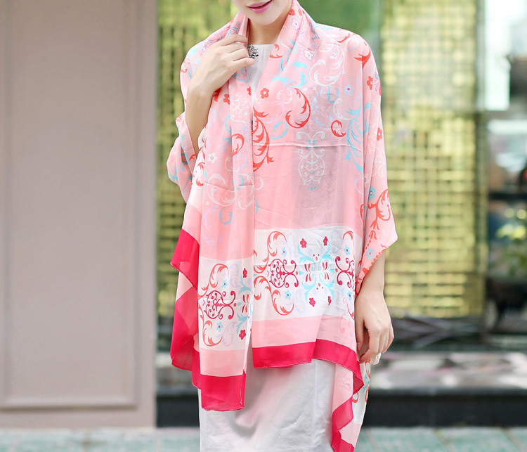 Scarf styles for women