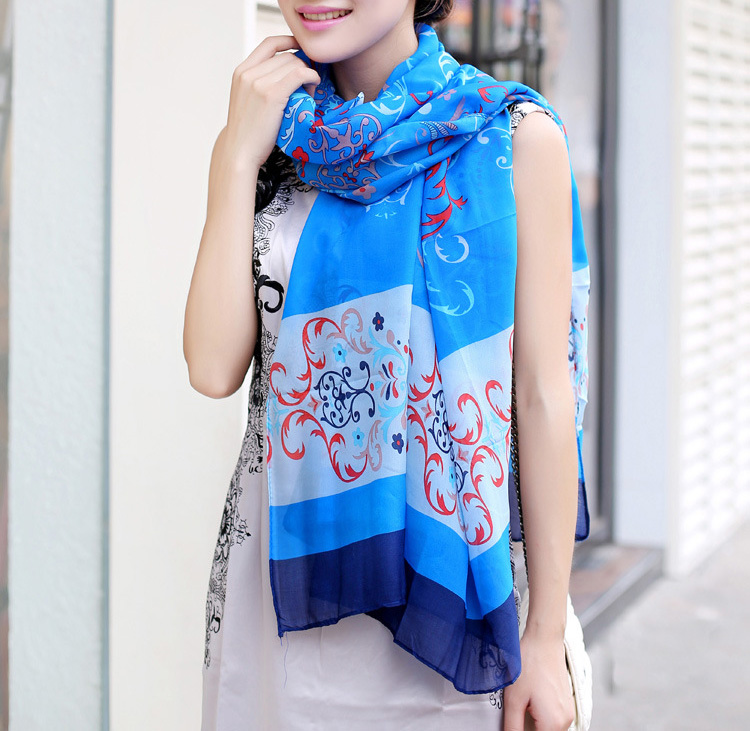 Scarf styles for women