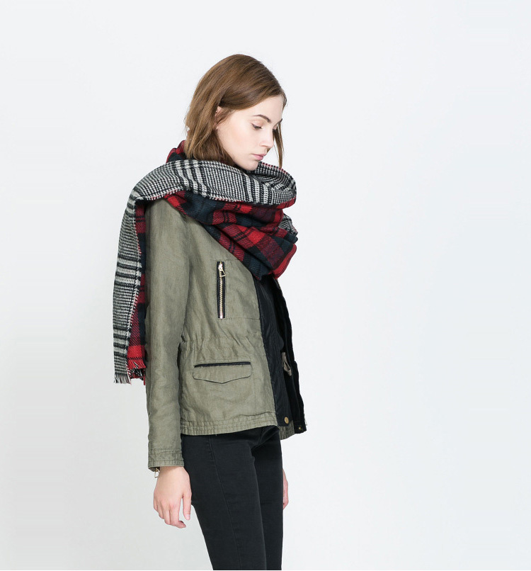 Plaid winter wool scarf