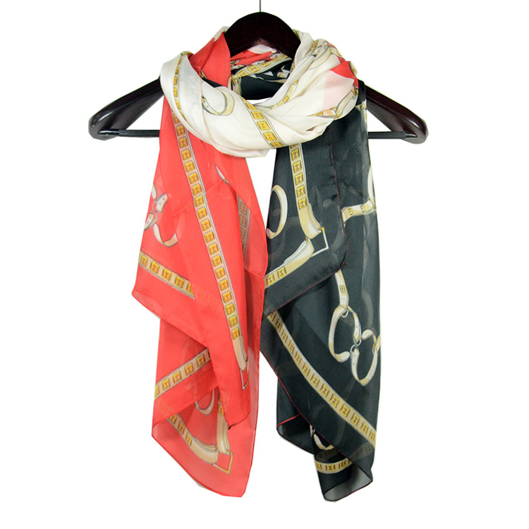 Women silk scarf tying