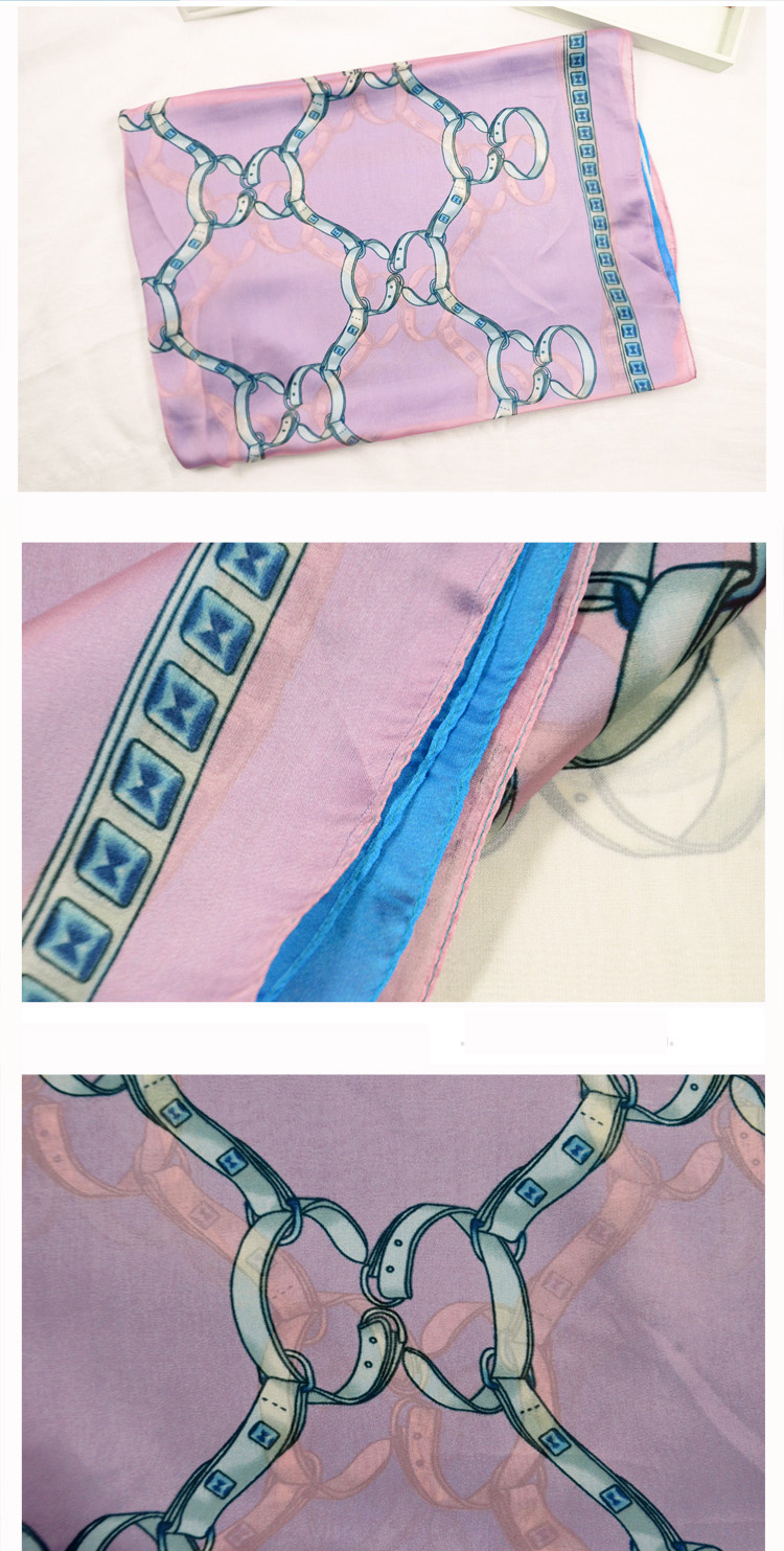 Women silk scarf tying