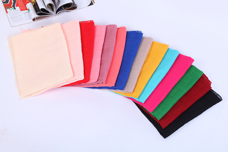 Wholesale fringed fashion scarf