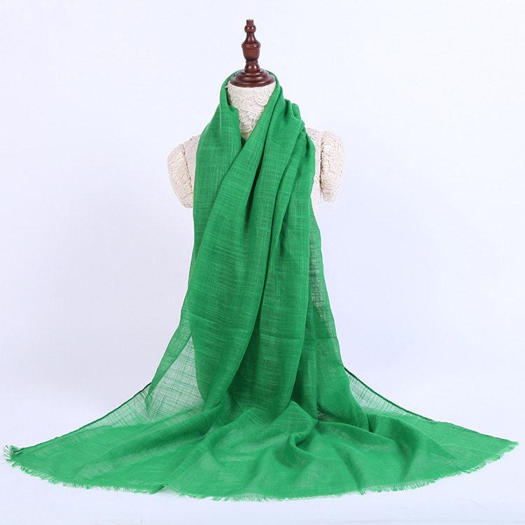 Wholesale fringed fashion scarf