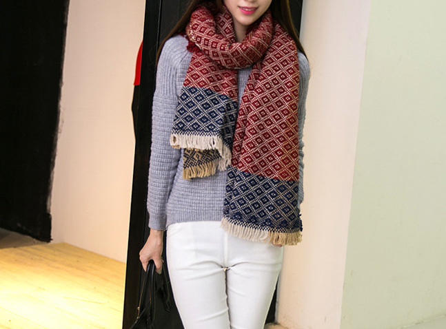 Wholesale wool fringed scarf