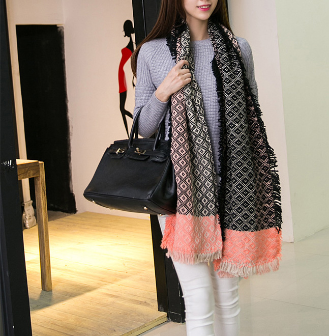 Wholesale wool fringed scarf