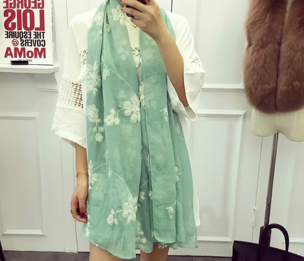 Wholesale floral embroidery scarf